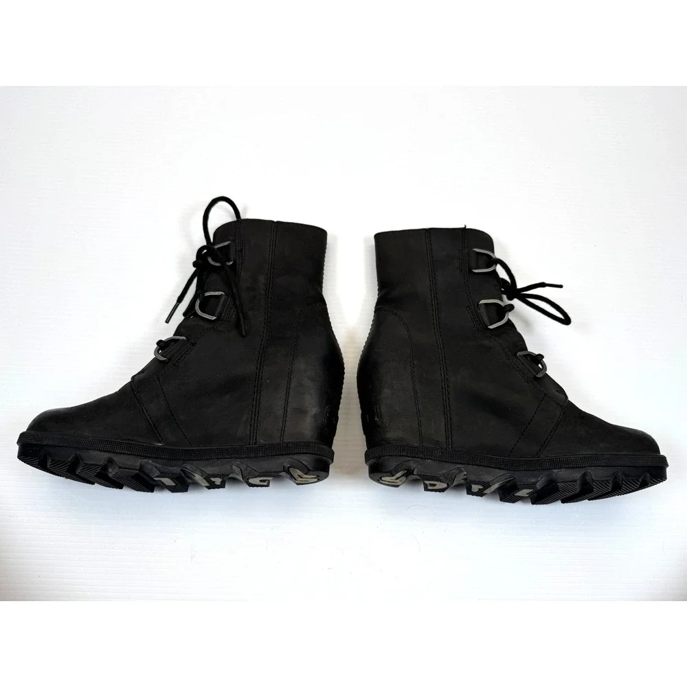 Sorel Joan of‎ Arctic Wedge II Waterproof Boots Women 6.5 Lace Up Leather Ankle